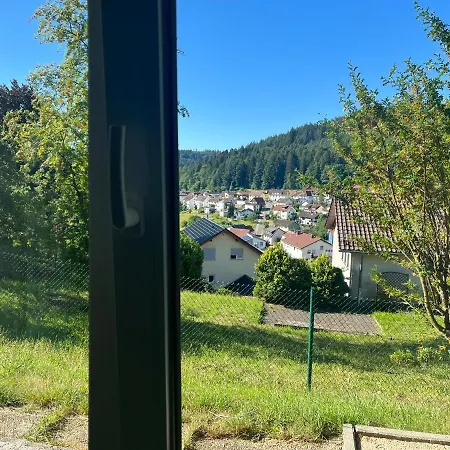 Bergstrasse 아파트
